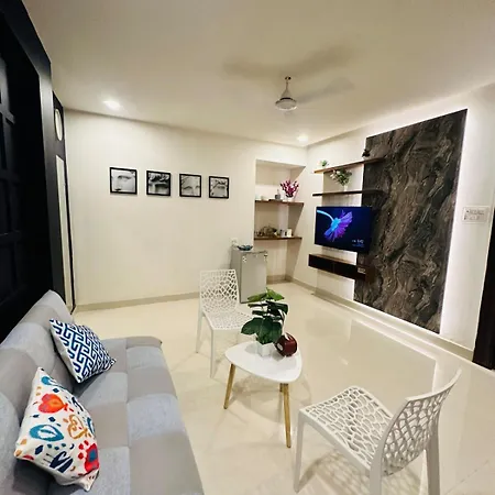 Chic 1Bhk In Vagator With Pool Access Near Beach
